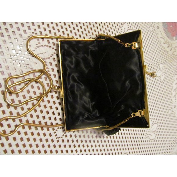 Retro Vintage Black Satin Beaded Clamshell Evening Clutch/Purse/Hand Bag - Picture 3 of 9